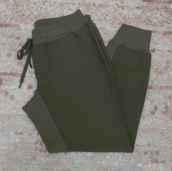 CAbi Marathon Olive Green Lounge Drawstring Jogger Pants - Picture 7 of 8